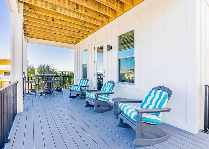 Holiday home Fancy Flamingo By Youngs Suncoast *