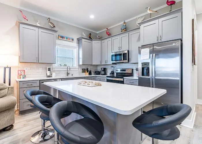 Holiday home Fancy Flamingo By Youngs Suncoast *